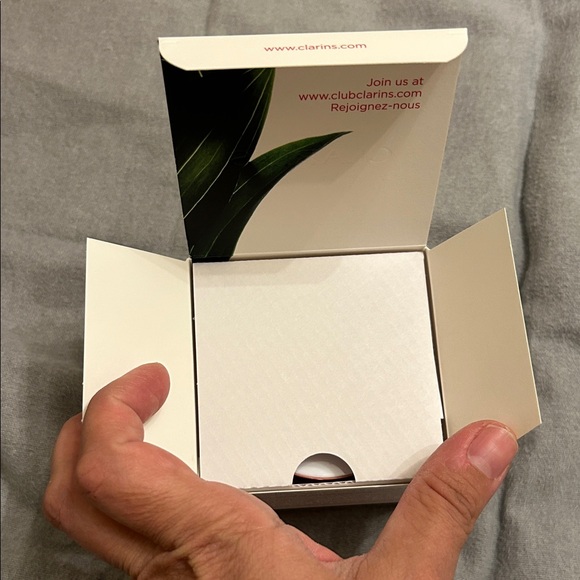 Clarins V-Facial Intensive Wrap - Picture 5 of 7